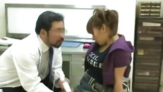 Կեղծավոր պոռնիկ Kaylynn-ը շքեղ ֆելատիո է տալիս և քշում է այդ դիակը